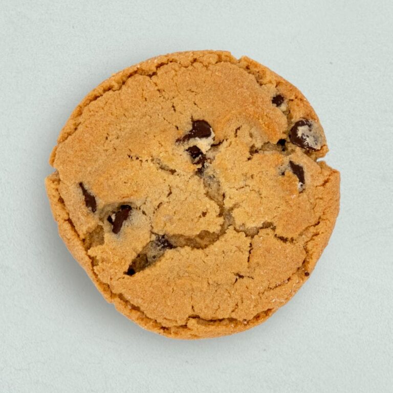 peanut butter chocolate chip cookie